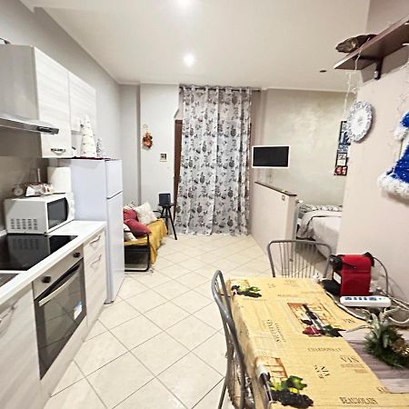 Central Low Cost Turin Bagian luar foto