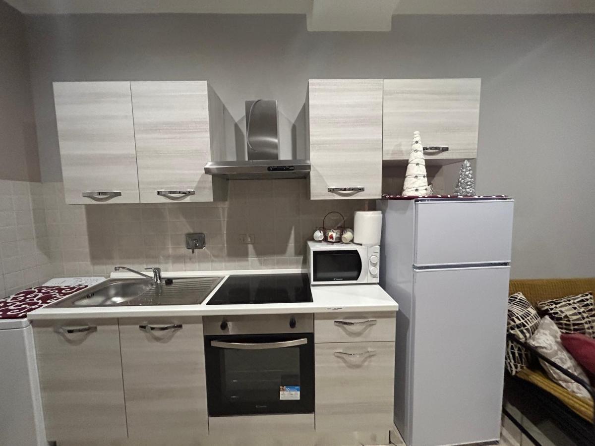 Central Low Cost Turin Bagian luar foto