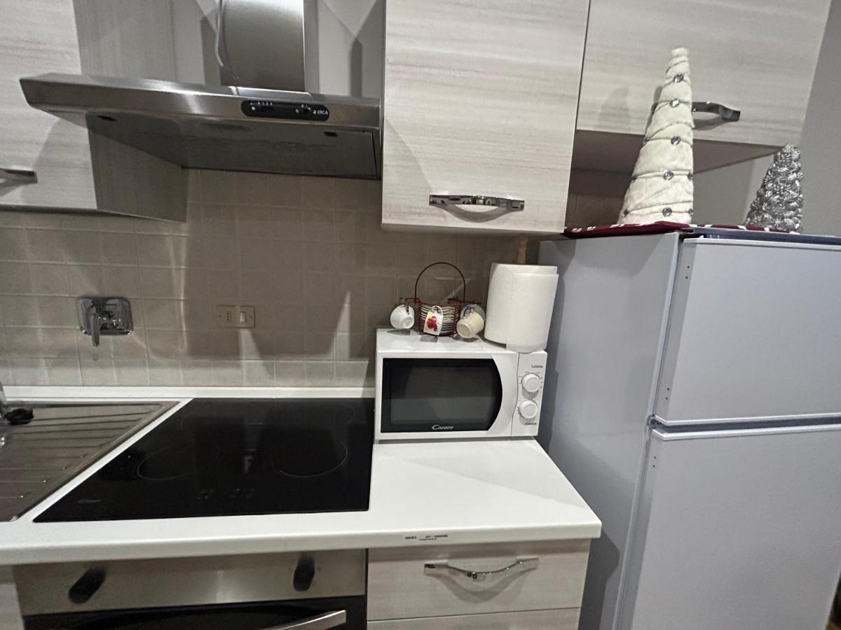 Central Low Cost Turin Bagian luar foto